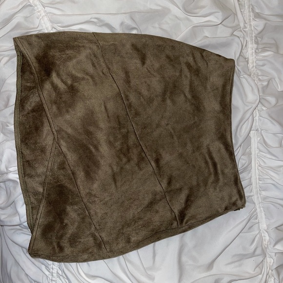 misguided mini skirt - Picture 4 of 5